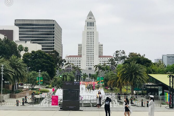 14 Passengers Private City Tour of LA with Beaches from Anaheim - Price and Value: How $699 Can Be a Deal