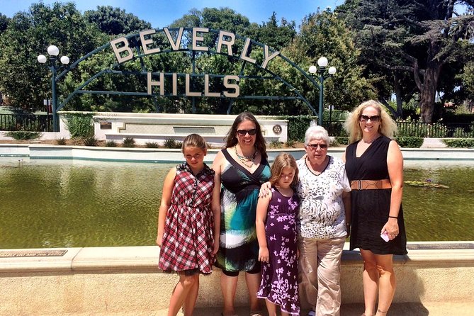 2 1/2 Hour Private Tour of Hollywood, Beverly Hills and Bel Air - Rodeo Drive: three blocks, big-name brands, and movie context