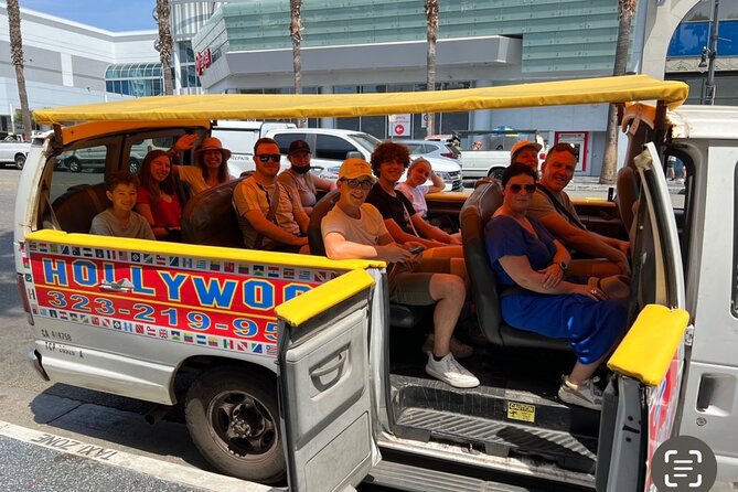 2-Hour Shared Celebrities Home Tours in Hollywood - Sunset Strip Drive: Nightlife Flashback From a Moving Van