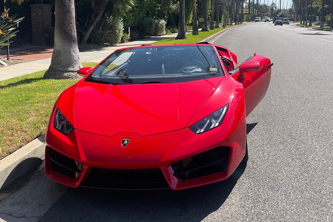 20-Minute Driving Tour: Hollywood to Sunset Blvd in a Lamborghini - Start Point on Hollywood Blvd: Easy Access, Private Setup