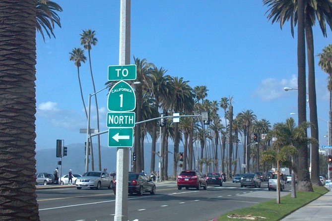 3.5 Hour Coastal Tour of Santa Monica, Venice Beach and Malibu - How LA gridlock turns this into a smart value