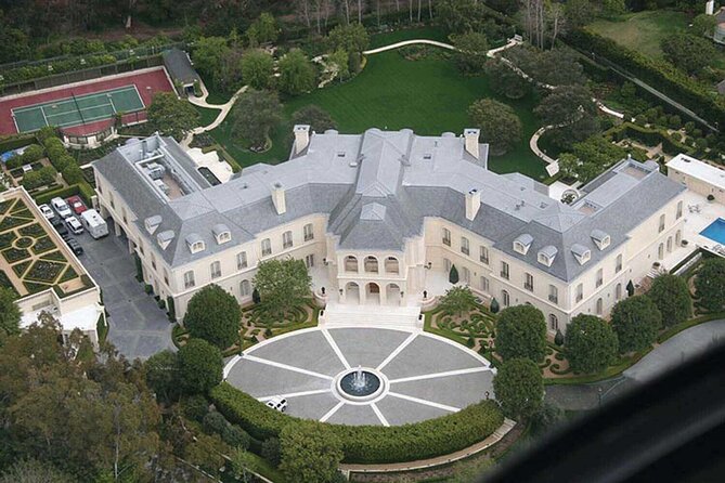 3.5-Hour LA Story Tour: Our Most Popular Los Angeles Tour! - Hollywood & Vine, Greystone Mansion, and the Beverly Hills film set effect