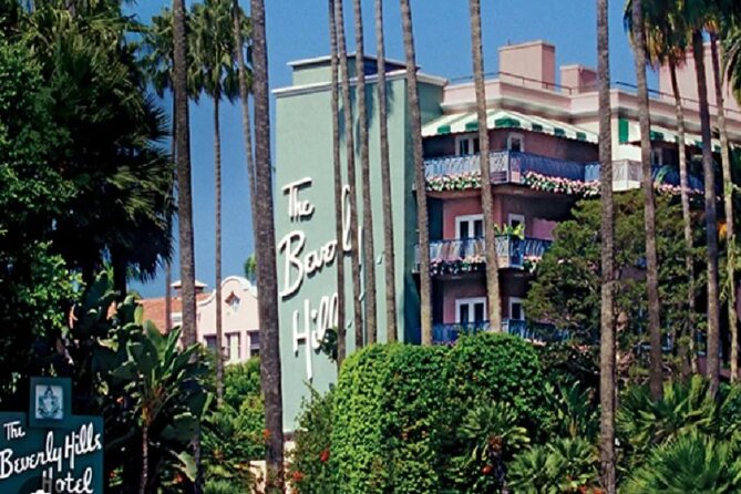 4, 5, or 6 Hour Los Angeles Private Tour in Stretch Limo - Hollywood Walk of Fame and The Grove/Farmers Market Place: Shopping Time With Real LA Energy