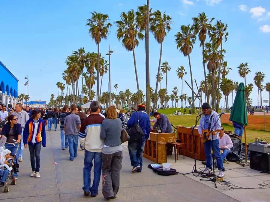 Anaheim: Hollywood Grand Tour with Hotel Pickup - Hollywood Walk of Fame and the Hollywood Sign Photo Moment
