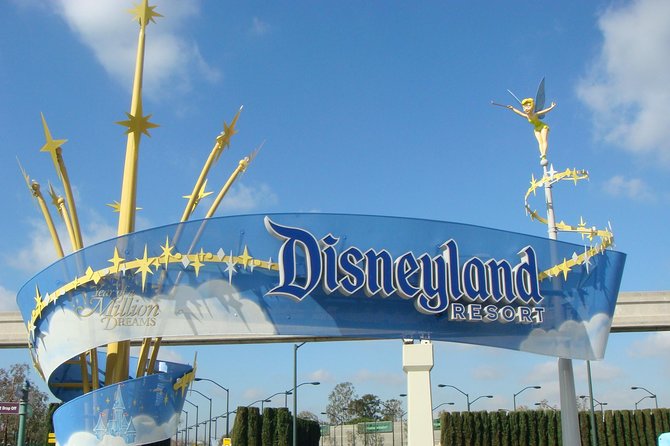 Anaheim Resort Private Transfer to or from John Wayne Airport. - Anaheim Resort to John Wayne Airport: What This Transfer Gets Right