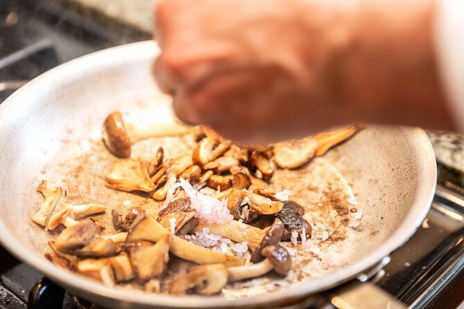 Best Italian Pasta Class in Los Angeles (Includes 3-Course Meal) - Small group energy: why 2.5 hours feels personal