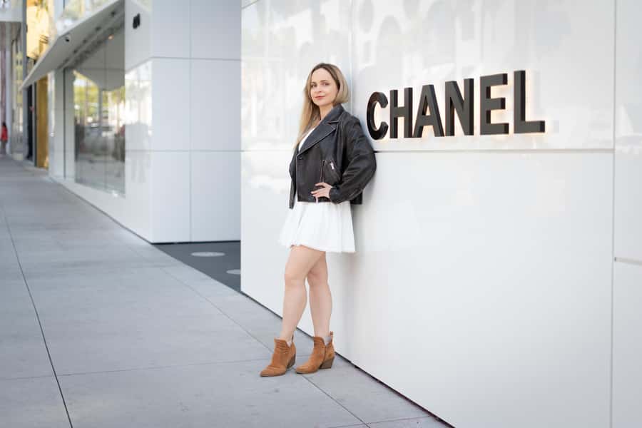 Beverly Hills: Photoshoot with Edited Images - Rodeo Drive Stops: Where Good Light and Easy Styling Meet
