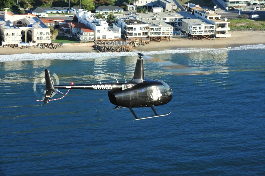 California Coastline & Hollywood Celebrity Helicopter Tour - Safety and Comfort: The Rules You Actually Need