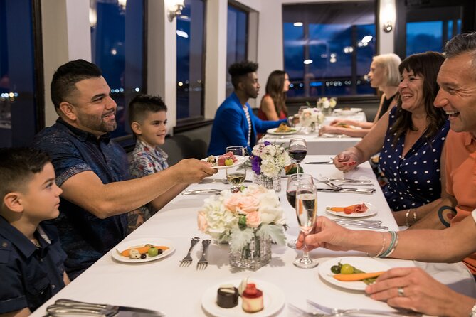 City Cruises Los Angeles Dinner Cruise from Marina del Rey - DJ Entertainment and the Dancing Question (Romantic vs. Party Energy)