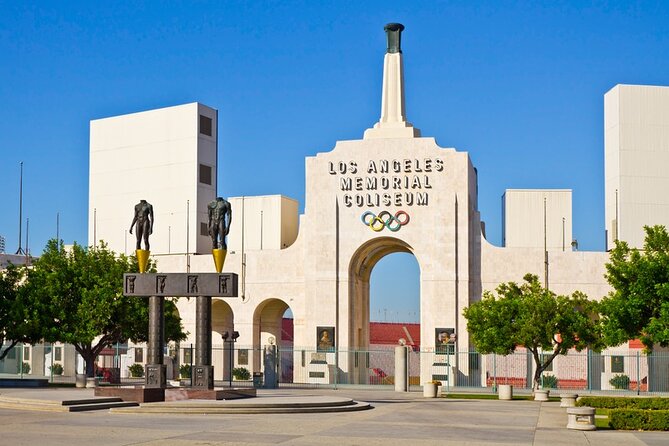 City Tour of Los Angeles from Torrance and El Segundo - Stop 5: Santa Monica Beach and the pier at the edge of the day