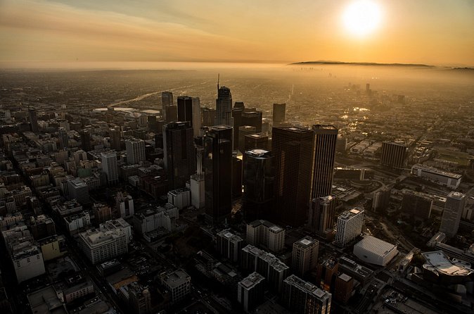Downtown LA Lights: Your Private Sunset and Night Helicopter Tour - Pilots, Safety, and the Rules That Keep the Ride Calm