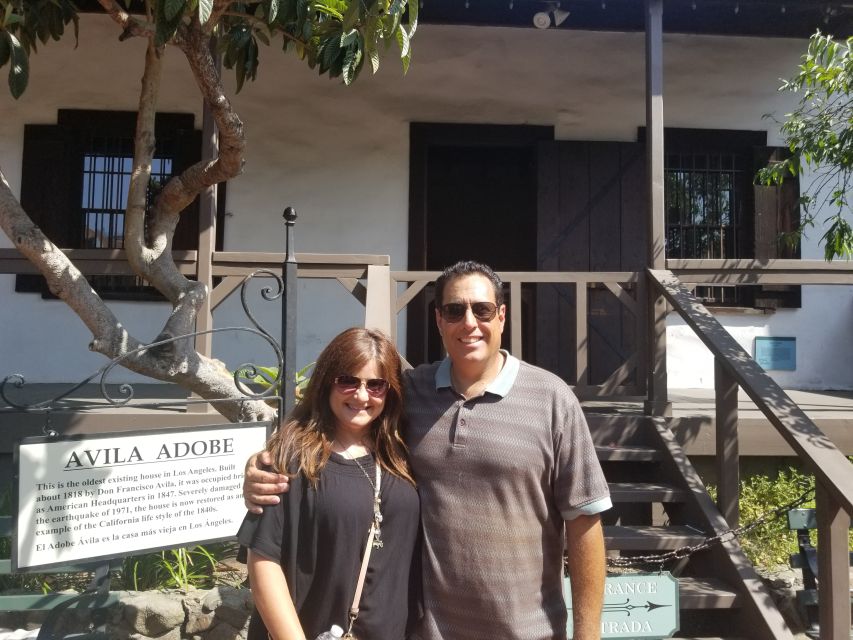 Downtown Los Angeles: Culture and Arts Walking Tour - Grand Street arts and music: Disney Concert Hall to MOCA and The Broad