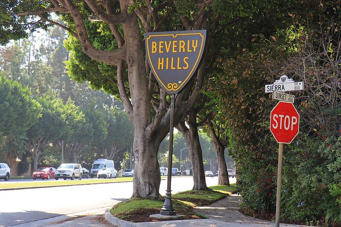 Full-Day LA Tour: Santa Monica, Hollywood and Beverly Hills - Stop 2: The Original Farmers Market and The Grove Food and Shopping