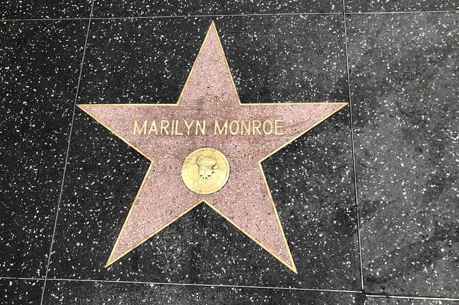 Ghost Hunt in Hollywood: Self-Guided Haunted Puzzle Walk - Where the story gets spooky: puzzles mixed with Hollywood lore