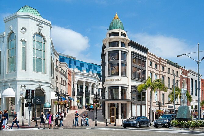 Hollywood and Beverly Hills Shared 3-Hour Tour with 3 Stops - Your Small-Group Ride with Cesar in a Van (and Why It Helps)