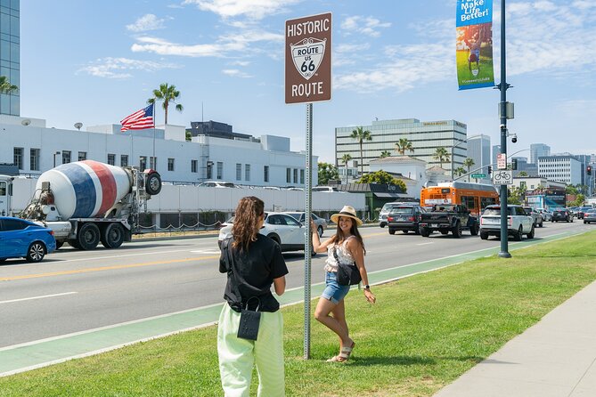 Hollywood, Beverly Hills & Celebrity Homes Tour by Open Air Bus - The Open-Air Reality: Seats, Comfort, and What to Wear