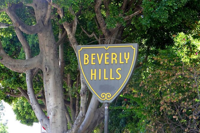 Hollywood Chills 3-Hour Tour: Celebrity Scandals and Cemeteries - Price and Logistics: What $292.50 Buys You