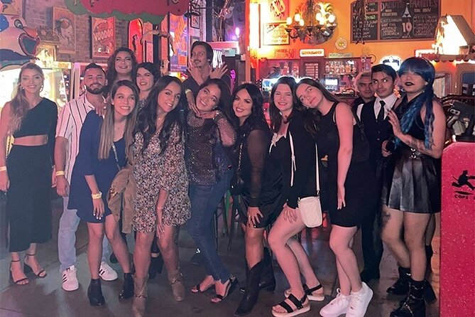 Hollywood Club Crawl in Los Angeles - Hollywood at 9 pm: how the night is set up