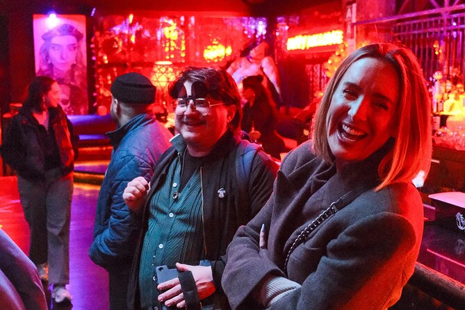Hollywood Cocktails and True Crime Tour: 3 Drinks Included - What makes this tour work so well