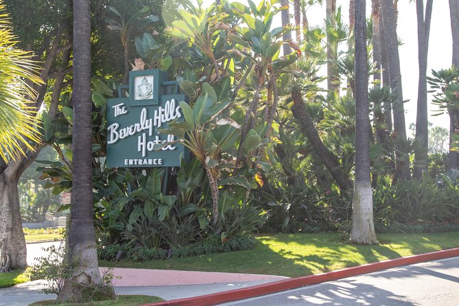 Hollywood Open Bus Tours - Beverly Hills Sign Stop: The One Moment You Actually Get to Stretch