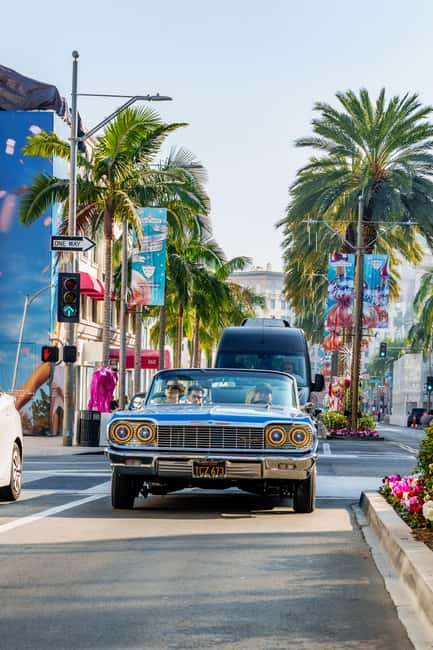 Hollywood: Oscars Tour in a 1964 Impala Lowrider - Key Things That Make This Lowrider Oscars Tour Work