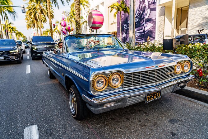 LA Culture Lowrider Tour - Downtown Los Angeles: 45 minutes of old buildings and fresh energy