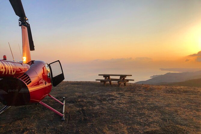 LA Helicopter Tour with Malibu Landing - 60 Minutes Aloft: From Malibu Pier Views to Santa Monica Over the Pacific
