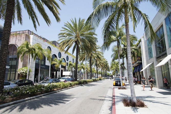 LA, Hollywood and Beach Small-Group Tour - Malibu Pier + Pacific Coast Highway (PCH): the scenic drive moment
