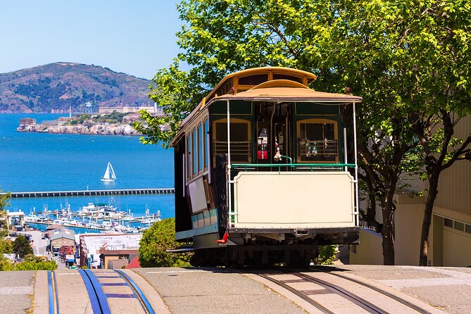 LA: San Francisco, Las Vegas, Antelope, 8-Day Tour - Sedona red rocks: Oak Creek Canyon, Slide Rock, and Chapel of the Holy Cross views