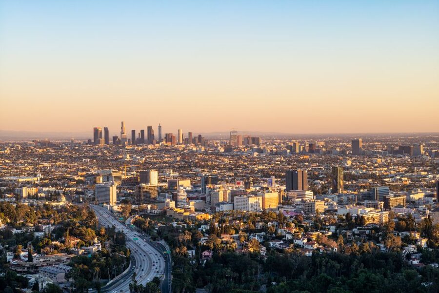 LA VIP Tour : Beverly Hills, Sunset Strip, & Hollywood Sign! - Rodeo Drive and the Beverly Hills Sign Photos