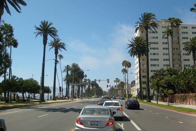 Limo Tour: Hollywood, Beverly Hills, Santa Monica, Venice, Malibu - Why this limo-style LA day works better than DIY