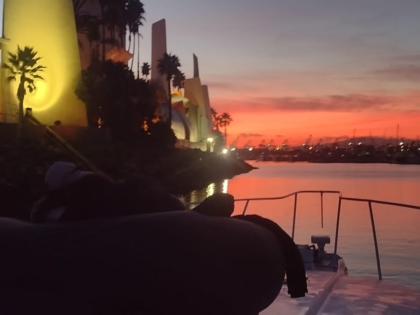 Long Beach: 3hr Private Yacht Trip (1 ticket covers 1-6 ppl) - Route Breakdown: Queen Mary, Alamitos Bay, Naples, and Shoreline Views