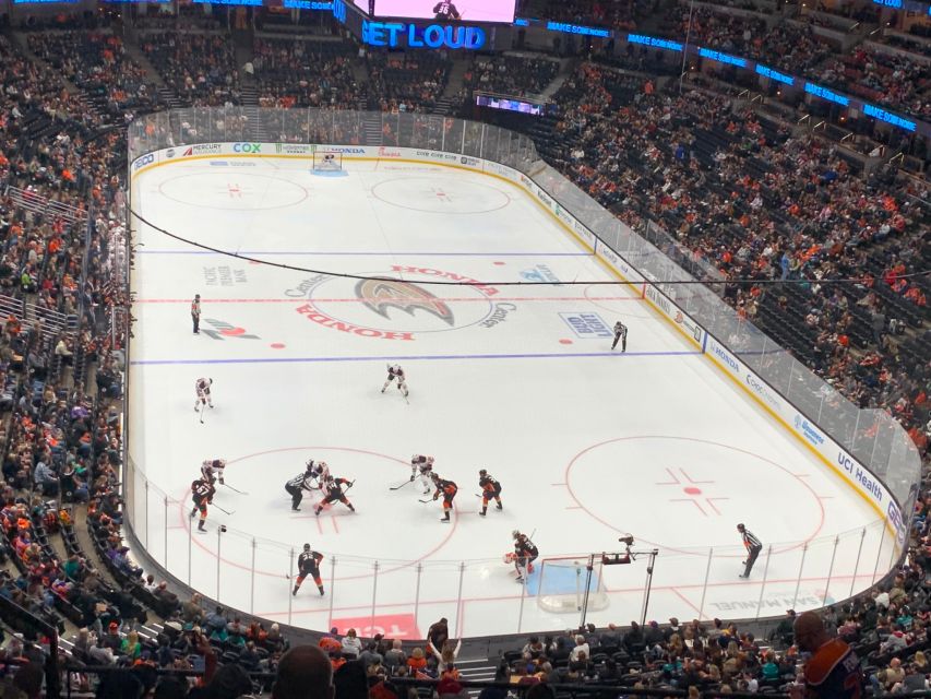 Los Angeles: Anaheim Ducks Ice Hockey Game Ticket - Dressing for Hockey in Anaheim: Yes, It’s an Ice Rink
