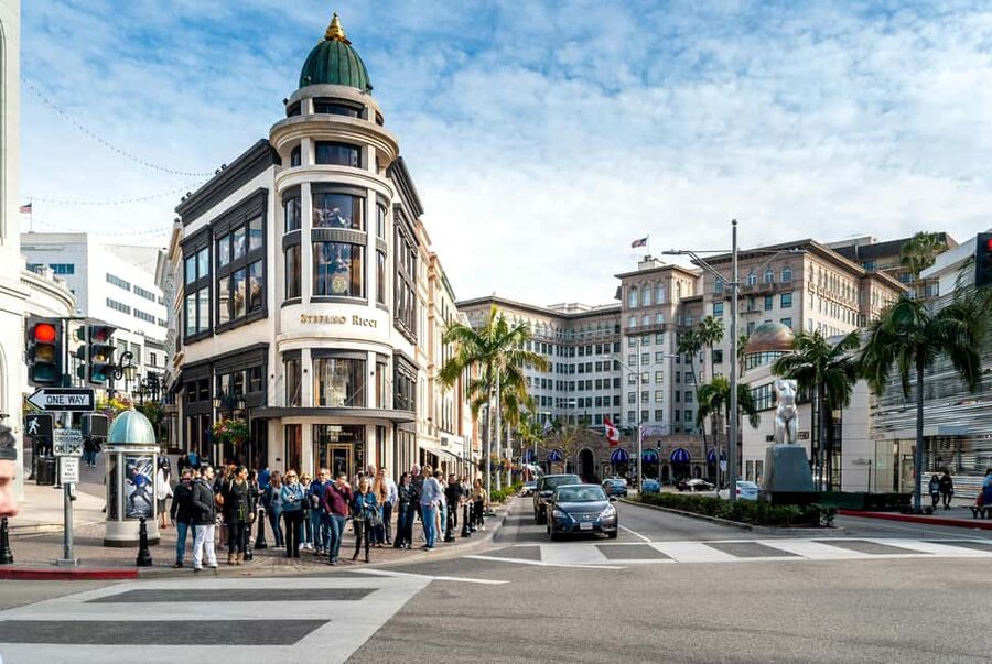 Los Angeles: Celebrity Homes and Movie Scenes Bus Tour - Beverly Hills and Rodeo Drive: Fame by the Block