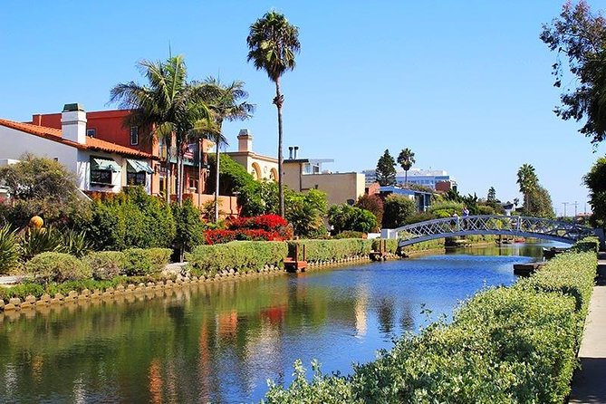 Los Angeles Coast and Beaches Private Tour - Venice Beach Canals to Boardwalk: Time to Soak In