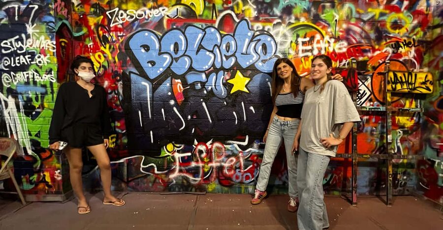 Los Angeles: Experience a Hands-on Graffiti Lesson in LA - Finding the Hip DTLA Studio and Getting Set Up