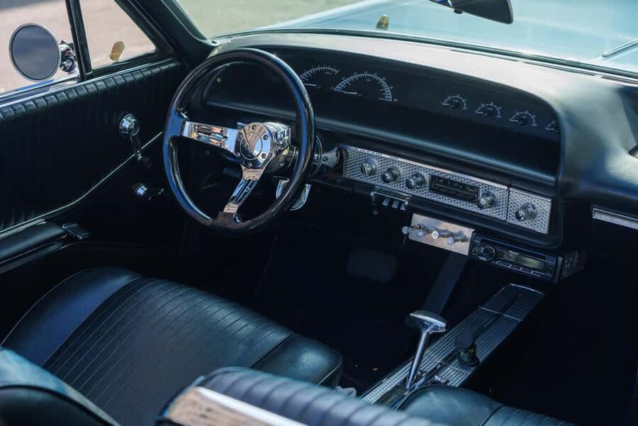 Los Angeles: Golden Route Tour in a Classic Lowrider - Rules you should know (and who should skip this)