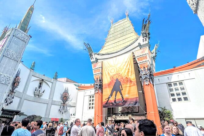 Los Angeles Half-Day Private City Tour with Celebrity Homes - Beverly Hills by Rodeo Drive: Glam Drive-By With Photo Options