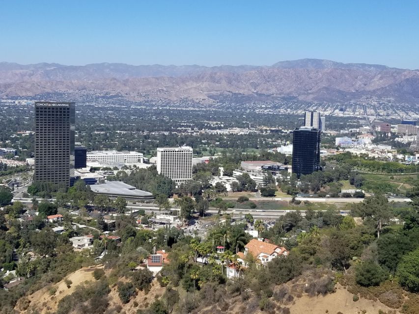 Los Angeles: Hollywood Film Studios & TMZ Private Day Tour - Walk of Fame, Sunset Strip, The Grove, Rodeo Drive: glamour with navigation help