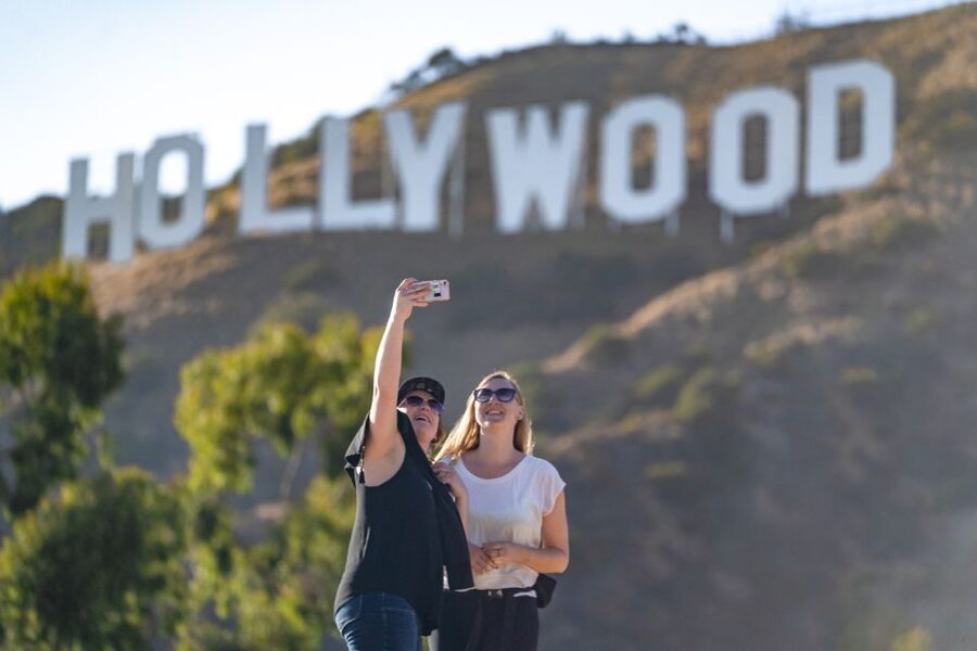 Los Angeles: Hollywood Sign Adventure Hike and Tour - Hollywoodland History, Tragedies, and Ghost Stories on the Trail