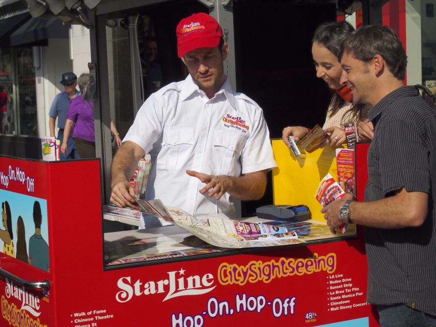 Los Angeles: Hop-On Hop-Off Bus Tour with Audio Guide - Santa Monica Yellow Route: Pier Energy and Venice Beach Air