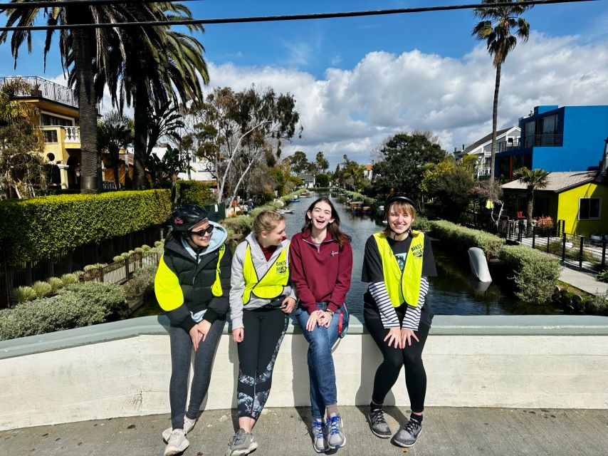 Los Angeles: LA in a Day Guided Electric Bike Tour - Venice Beach lunch break and the canals on foot