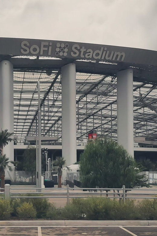 Los Angeles: LA Rams NFL Game Ticket at SoFi Stadium - Food, drinks, and cashless spending at SoFi