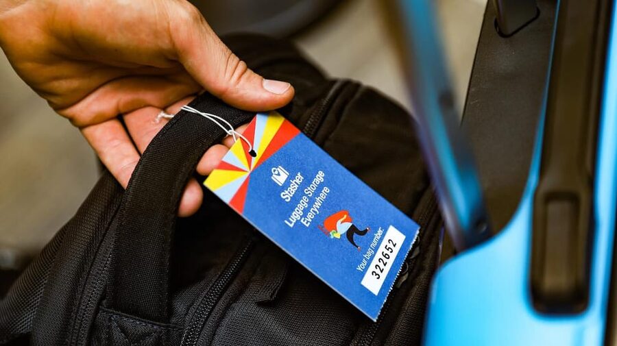 Los Angeles: Luggage Storage in LAX - LAX Bag Storage That Clears Your Day, Not Just Your Floor