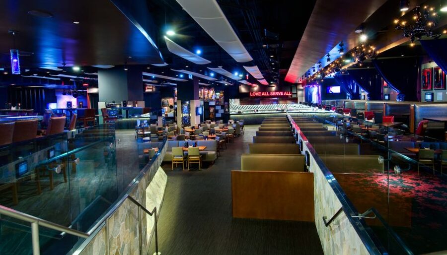 Los Angeles: Meal at the Hard Rock Cafe Hollywood - Food highlights: burgers, salads, and desserts that hit the mark