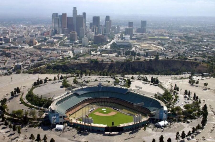 Los Angeles: Night Flight Tour - Beverly Hills and Santa Monica: seeing the range of LA