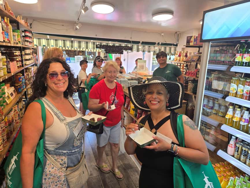 Los Angeles: Original Farmers Market Food & History Tour - Why this food and history mix actually works in LA