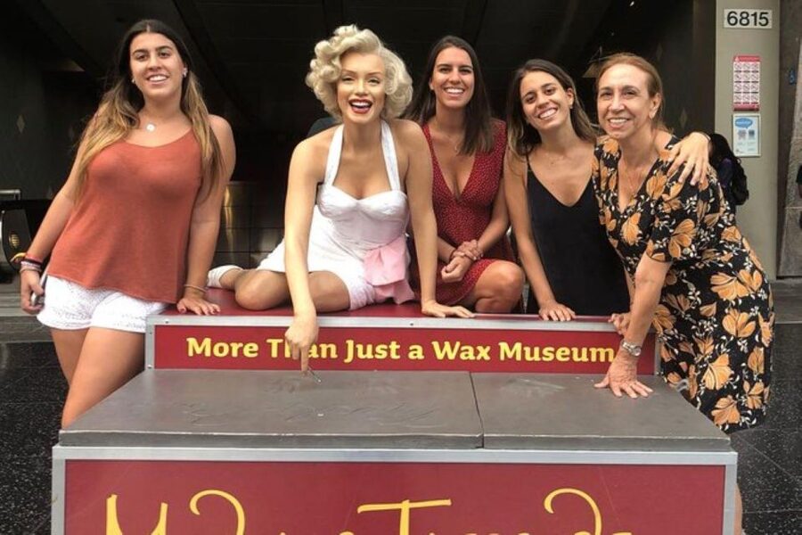 Los Angeles: Private Half Day City Tour - Guide style: the difference between “saying stuff” and helping