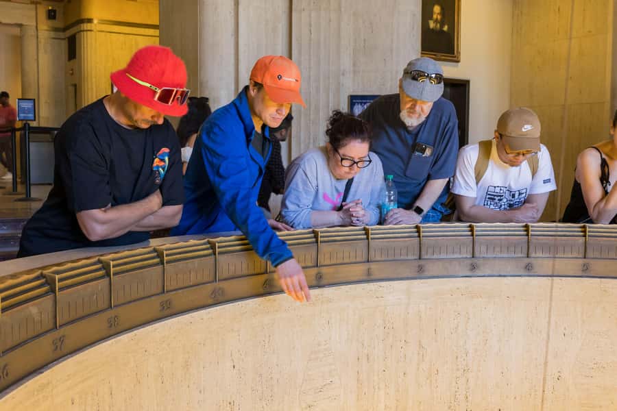 Los Angeles: Private Tour of Griffith Observatory - Movie-magic meets real science: LA history, architecture, and Einstein