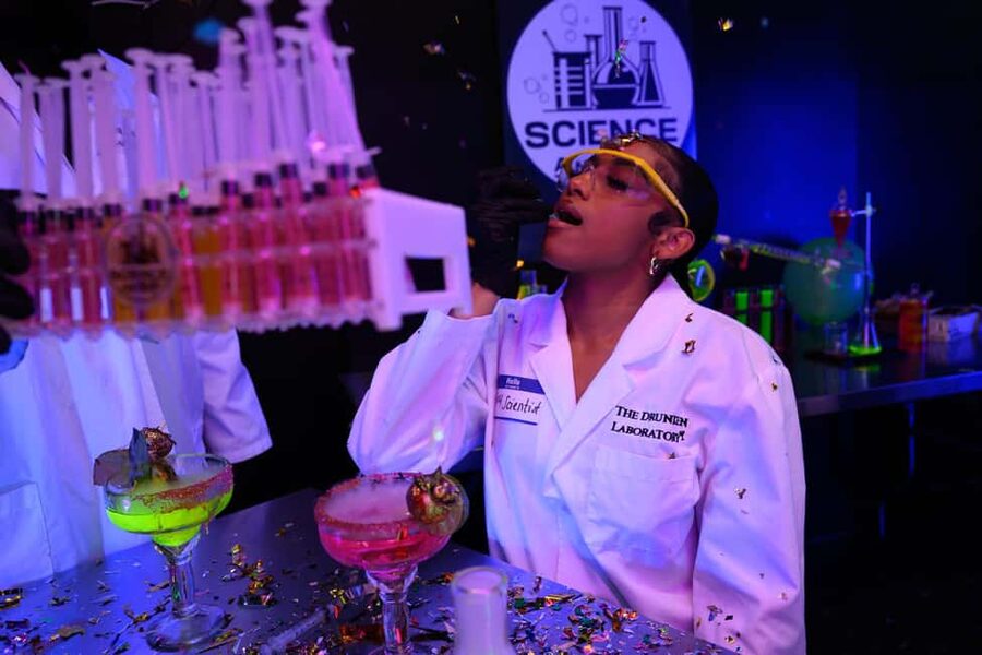 Los Angeles: Science and Sip™ The Drunken Laboratory - Should you book The Drunken Laboratory?